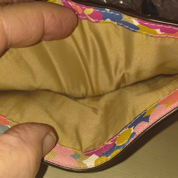 Coach Peyton Floral Wild Flower Print Snap Wallet Signature C Saffiano Leather - Picture 5 of 8